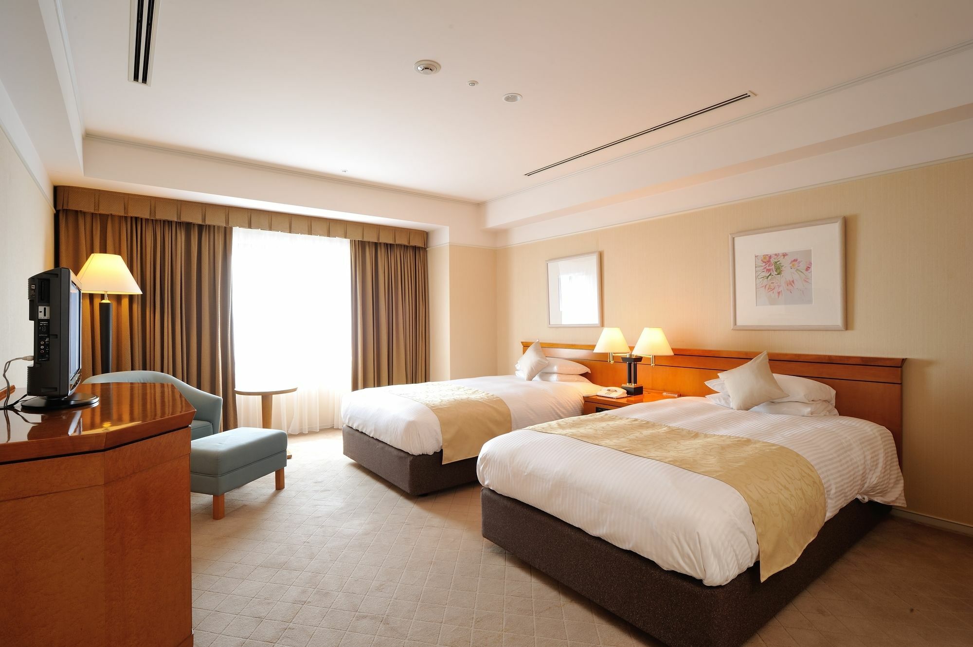 Hiroshima Airport Hotel Михара Экстерьер фото