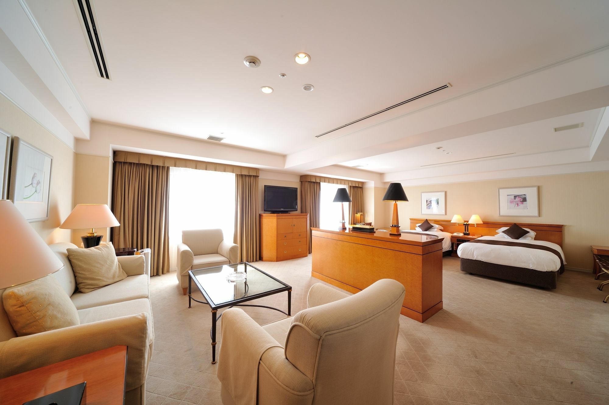 Hiroshima Airport Hotel Михара Экстерьер фото